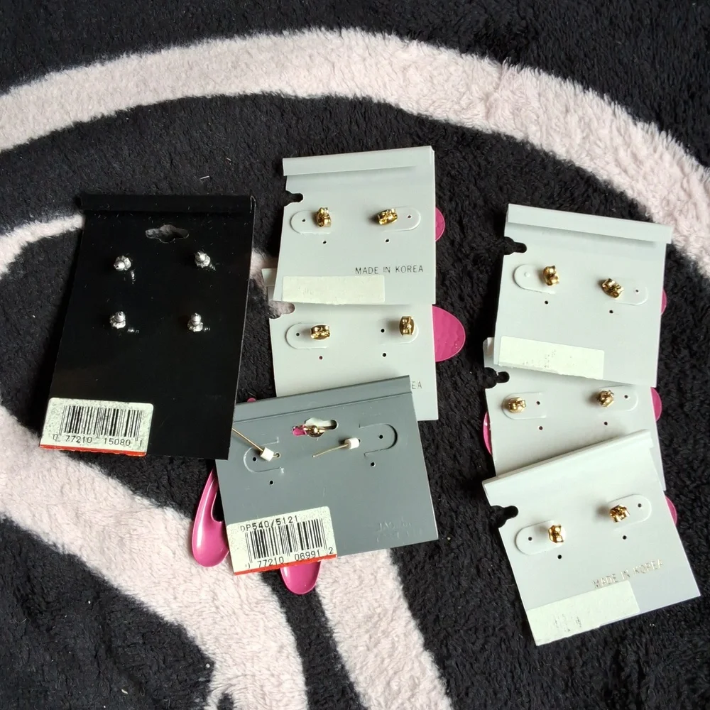 7 pair earrings
